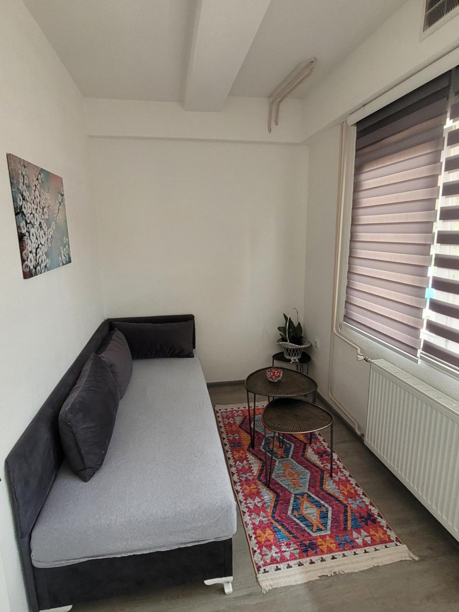 Apartmani Elegance Тузла Экстерьер фото